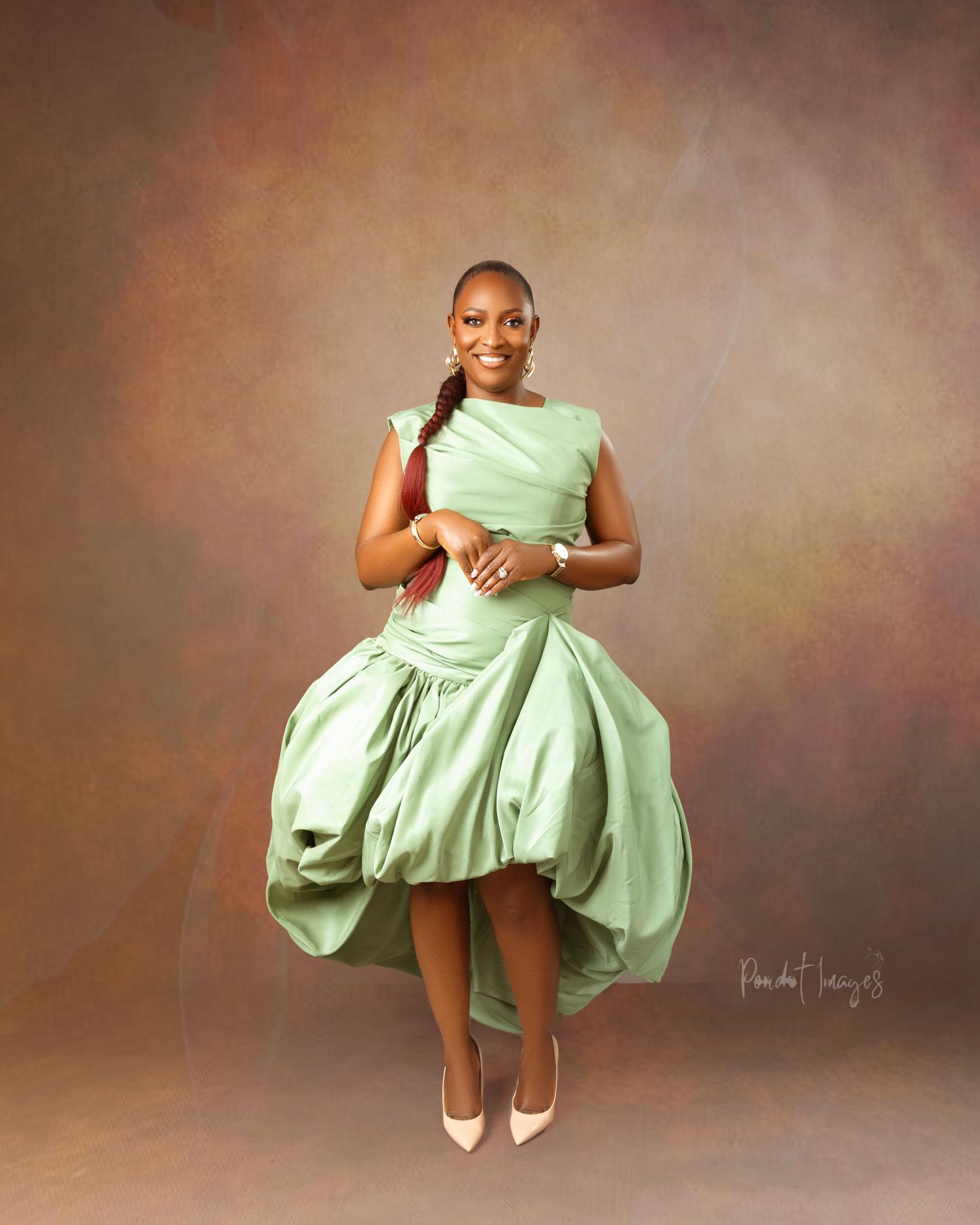 Elegant 40-Year-Old Photoshoot | Timeless & Sophisticated Portraits