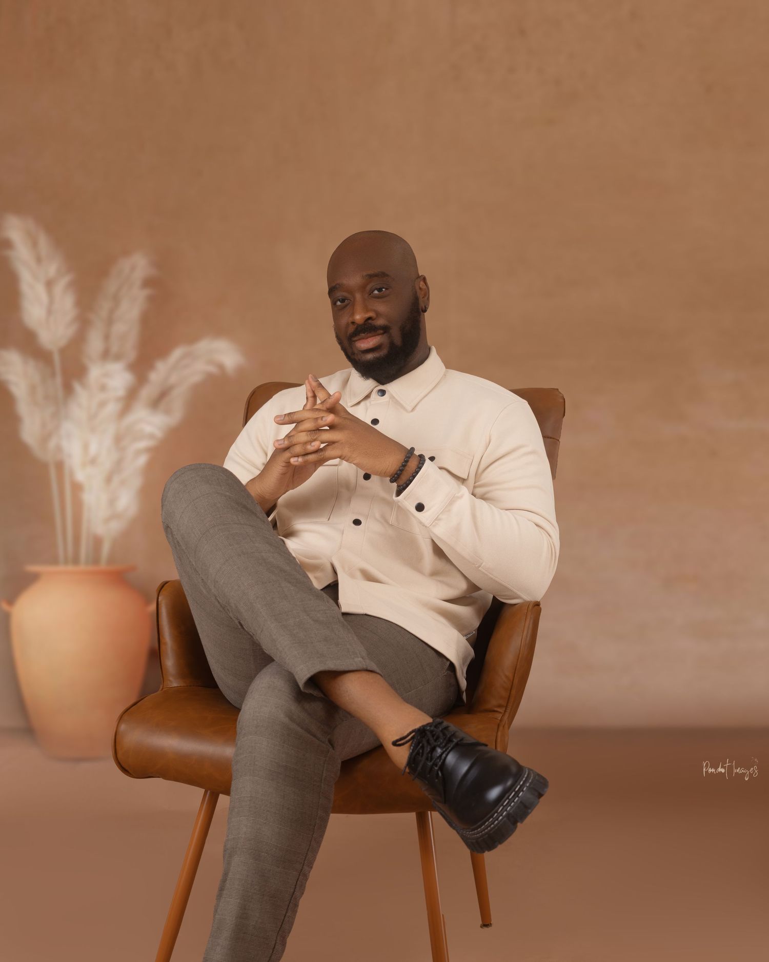 Classic Man Portrait Photoshoot | Timeless Men’s Photography in Ottawa