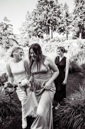 Kitsap Wedding Photographer, Poulsbo wedding photographer. Wedding Day photography in Kitsap county
