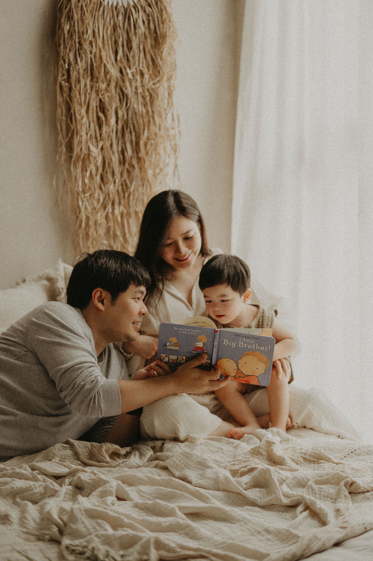 Based in Singapore. Timeless, heartfelt photography for maternity, newborn, babies, parenthood, families, and life’s beautiful moments.