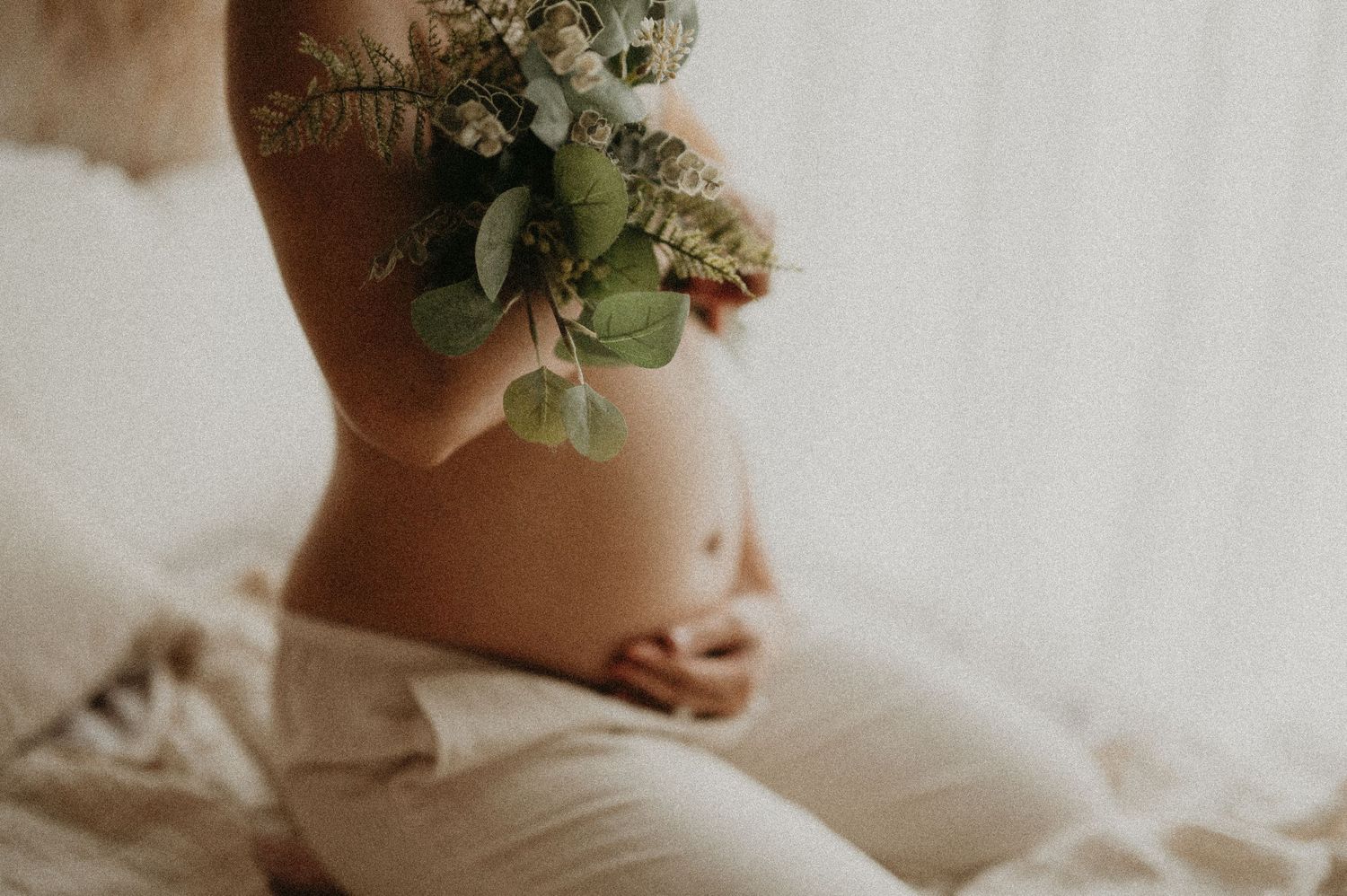Based in Singapore. Timeless, heartfelt photography for maternity, newborn, babies, parenthood, families, and life’s beautiful moments.