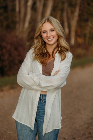 MN high school senior portrait