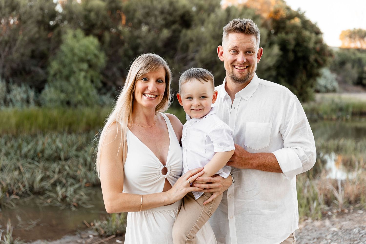 Family photographer Adelaide — parents and children laughing together outdoors, natural light lifestyle session — Photo By Nancy