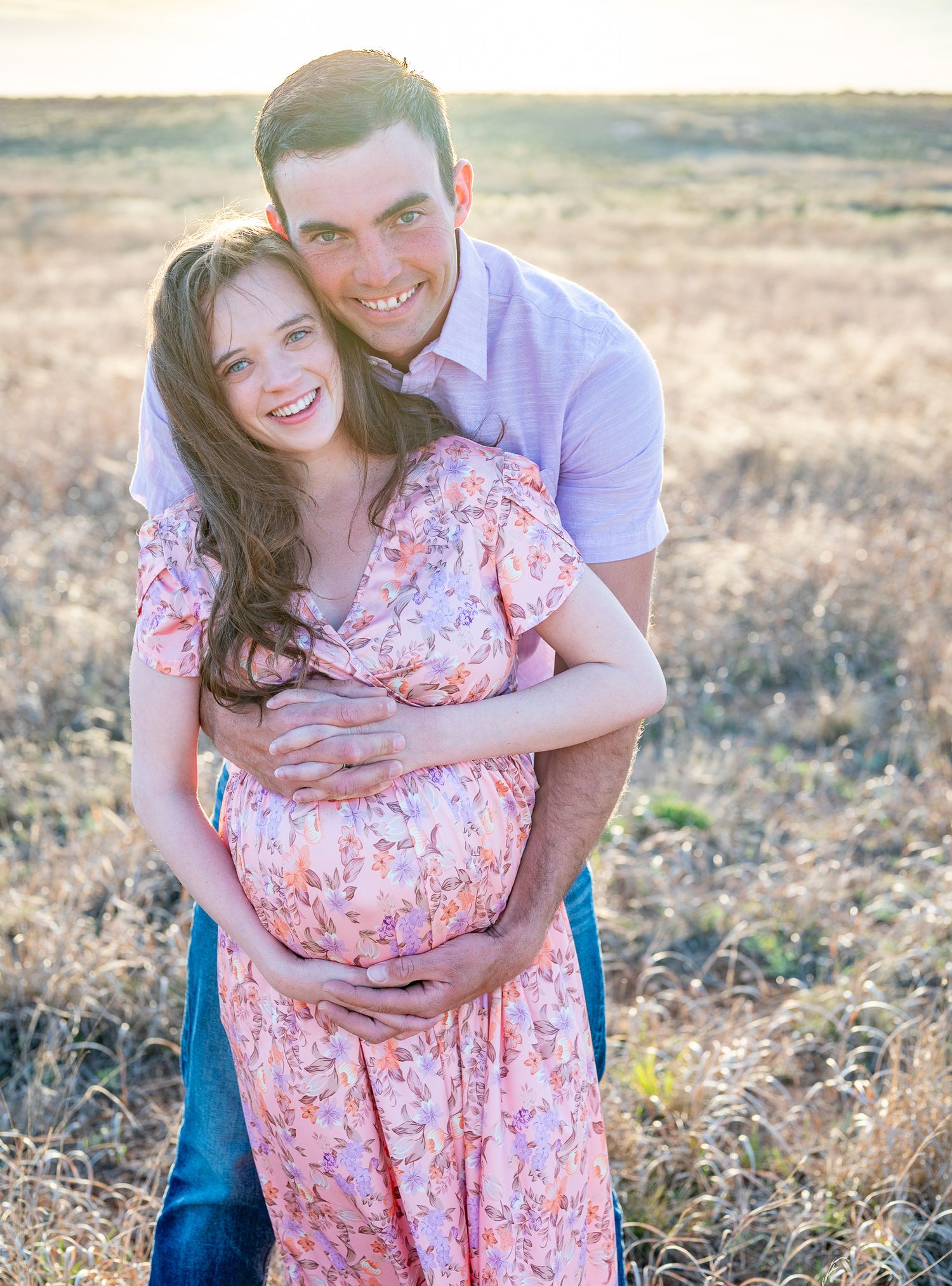 Family Photos - Dad with Pregnant Mom