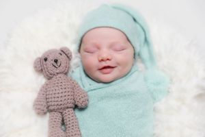 Northwest Arkansas newborn photographer