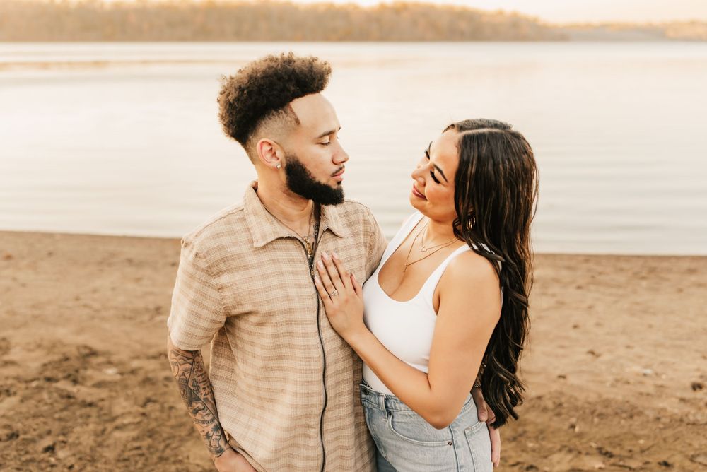 Cincinnati engagement photographer