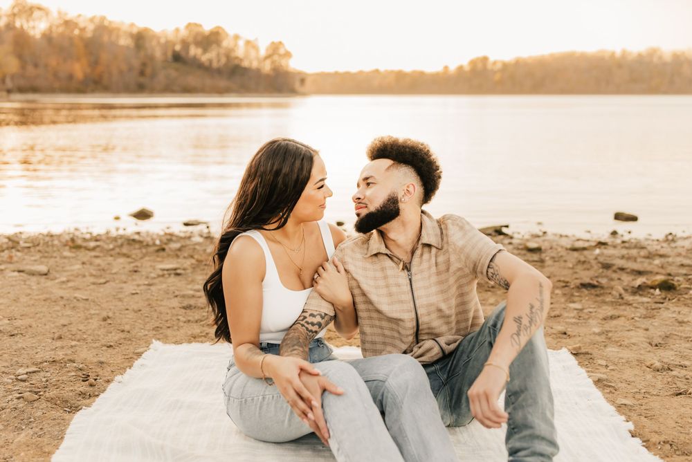 Cincinnati engagement photographer
