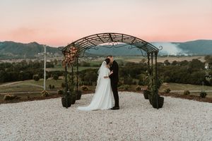 wedding sunset, golden hour, Rileys View Mount Kilcoy