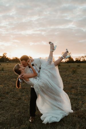 bride and groom portraits