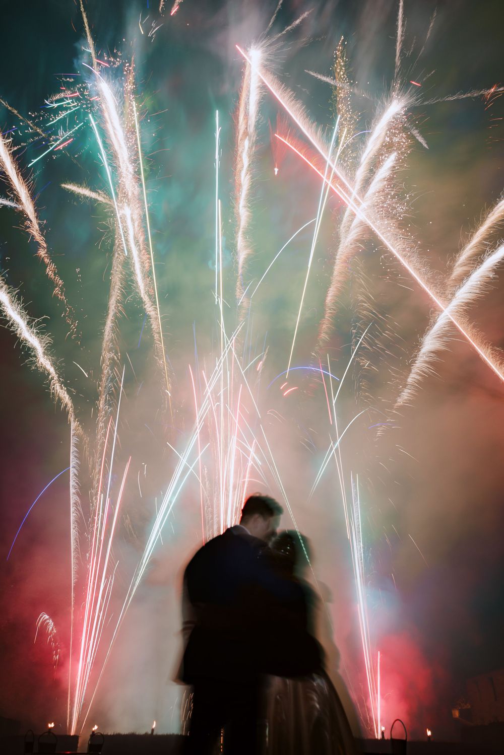 Château de Bouelles
Mariage
Bride and groom
Fireworks
Kiss
Couple
BACH Photography
Cérémonie
Lieu de réception
Paris
Ile-de-France
Paris