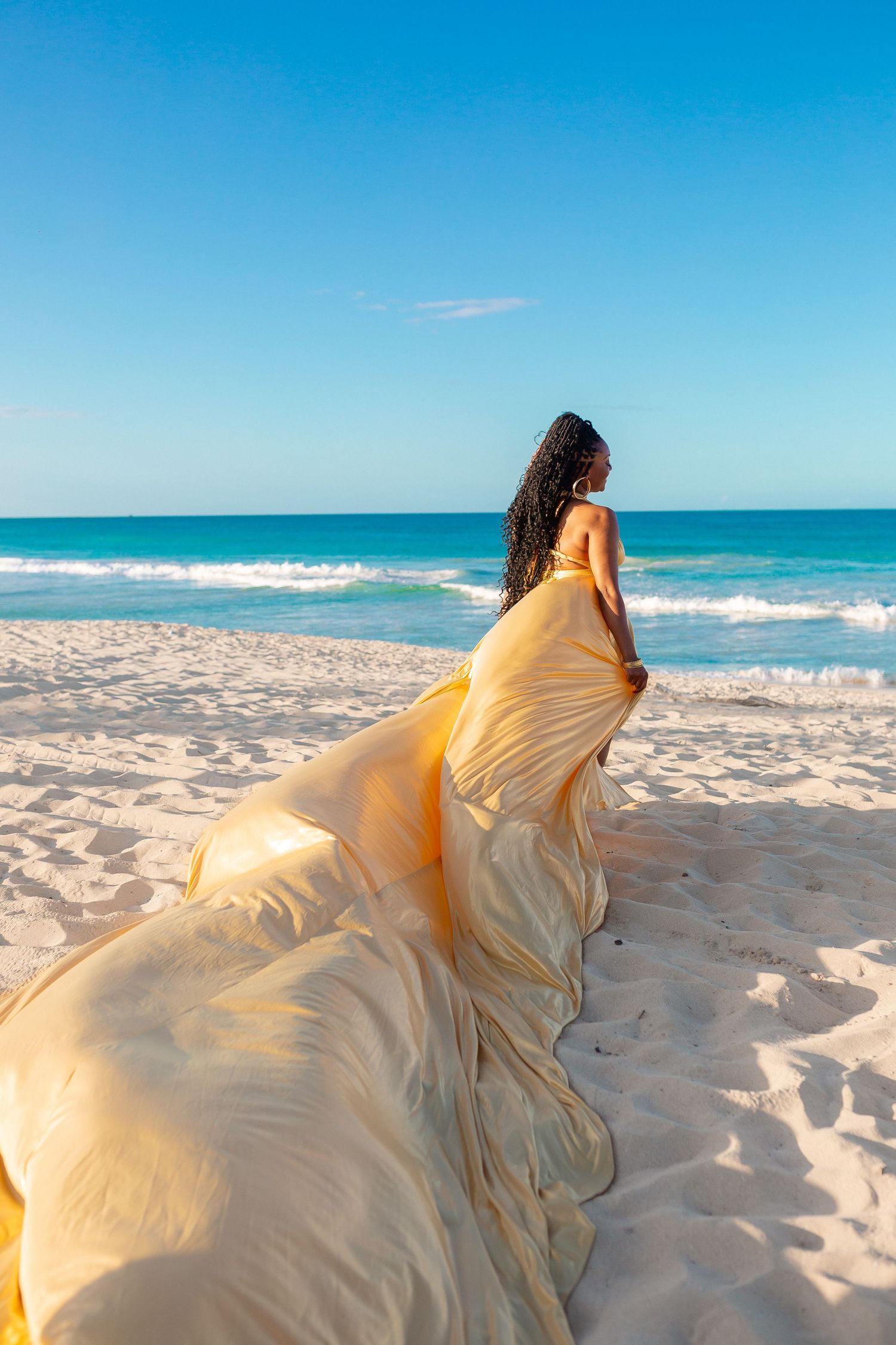 Flying dress Punta Cana, Photo session on the beach. For woman, couple, celebrate birthday,  anniversary