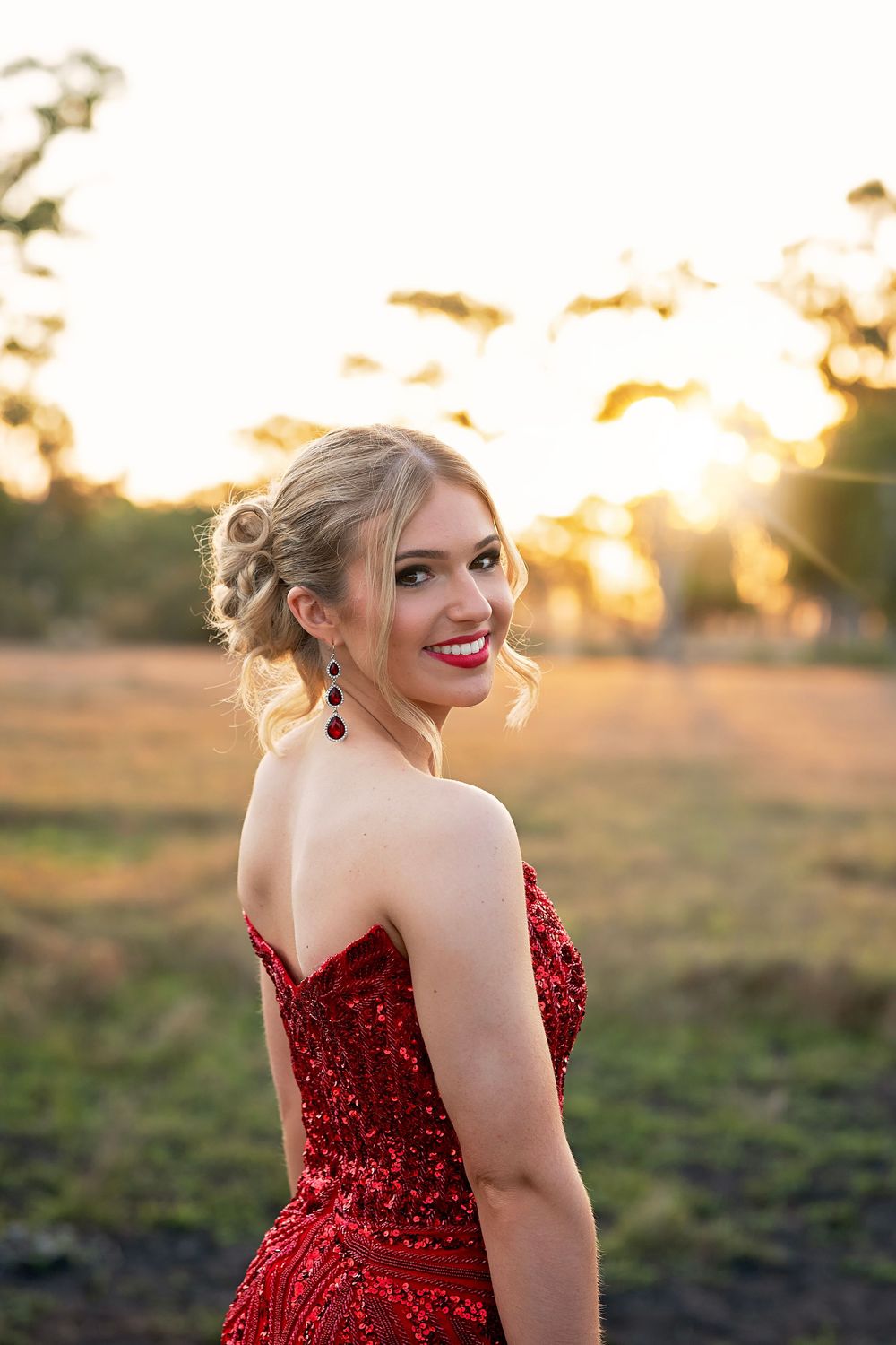 Formal Photographer, Rockhampton Formal, Graduation photos, CQ Photographer, Rockhampton city, formal photos Rockhampton, red dress