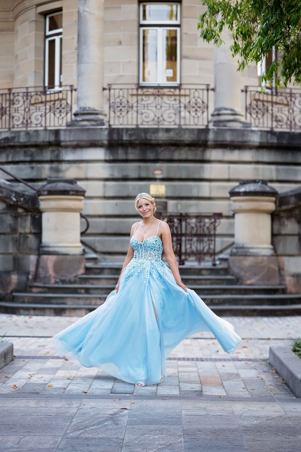 Formal Photographer, Rockhampton Formal, Graduation photos, CQ Photographer, Rockhampton city, formal photos Rockhampton, blue dress