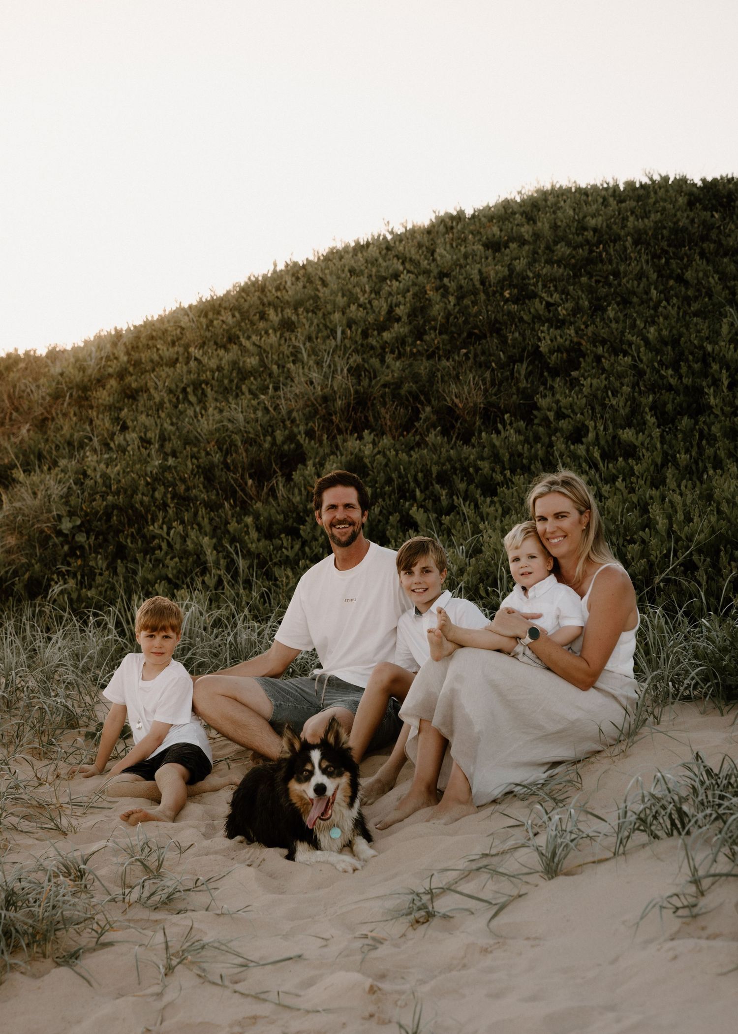 Family sunset beach photoshoot in Corrimal, Wollongong by Lovers and Bubs, Natural family photography in the Illawarra. Newborn photos Bulli