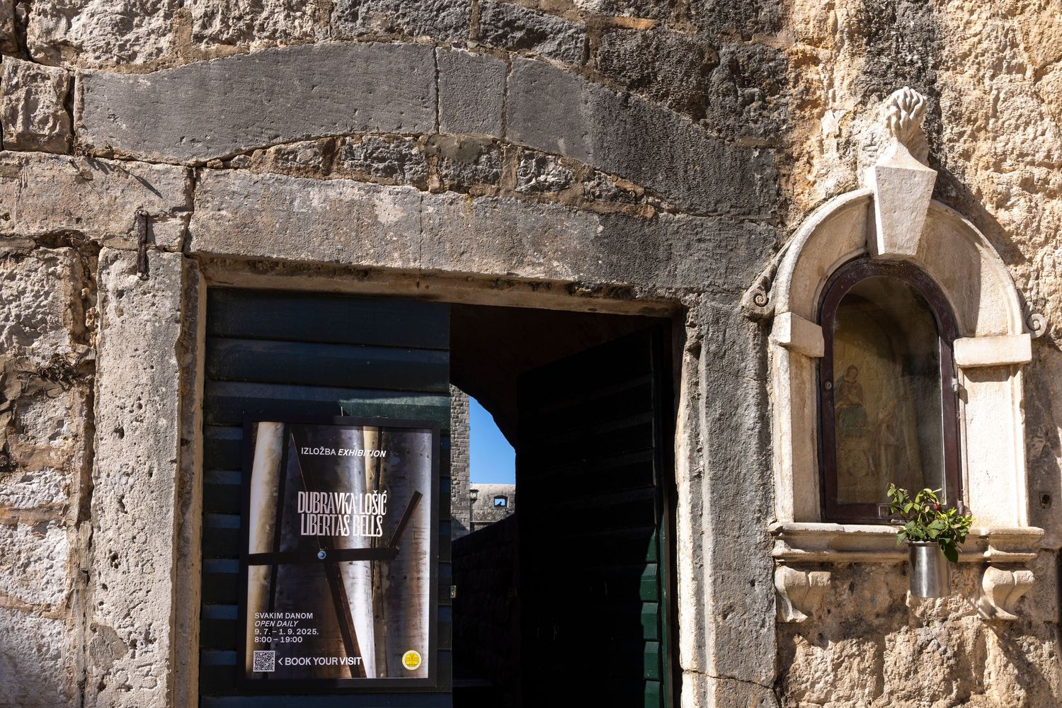 Bokar, exhibition Dubravka Losic