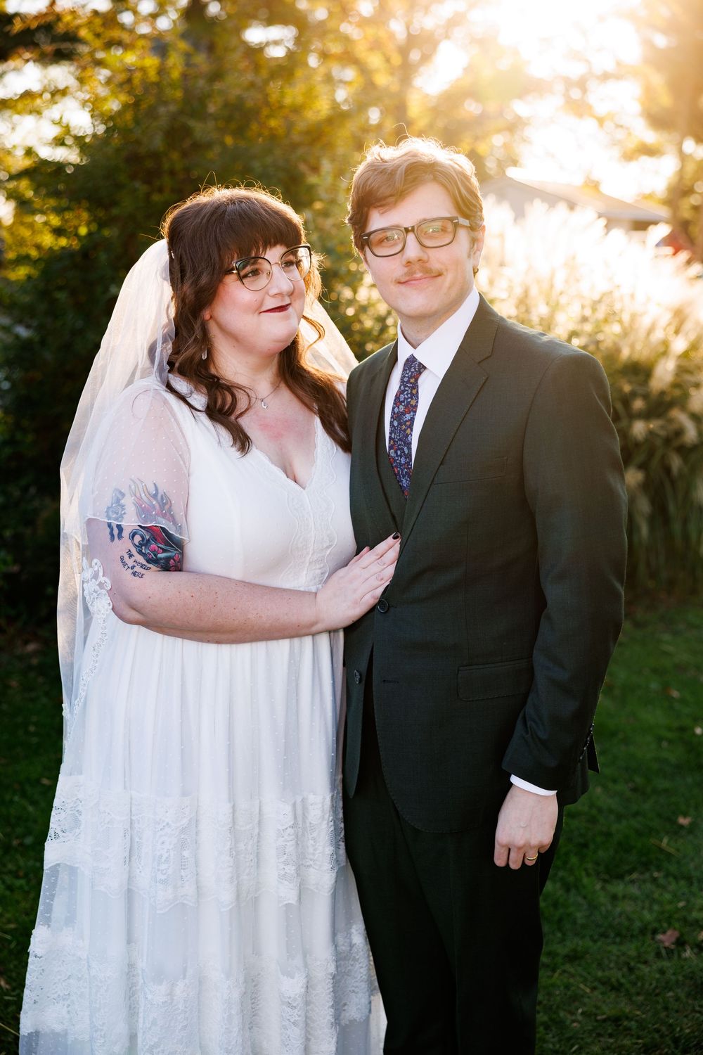Couples outdoor wedding photo