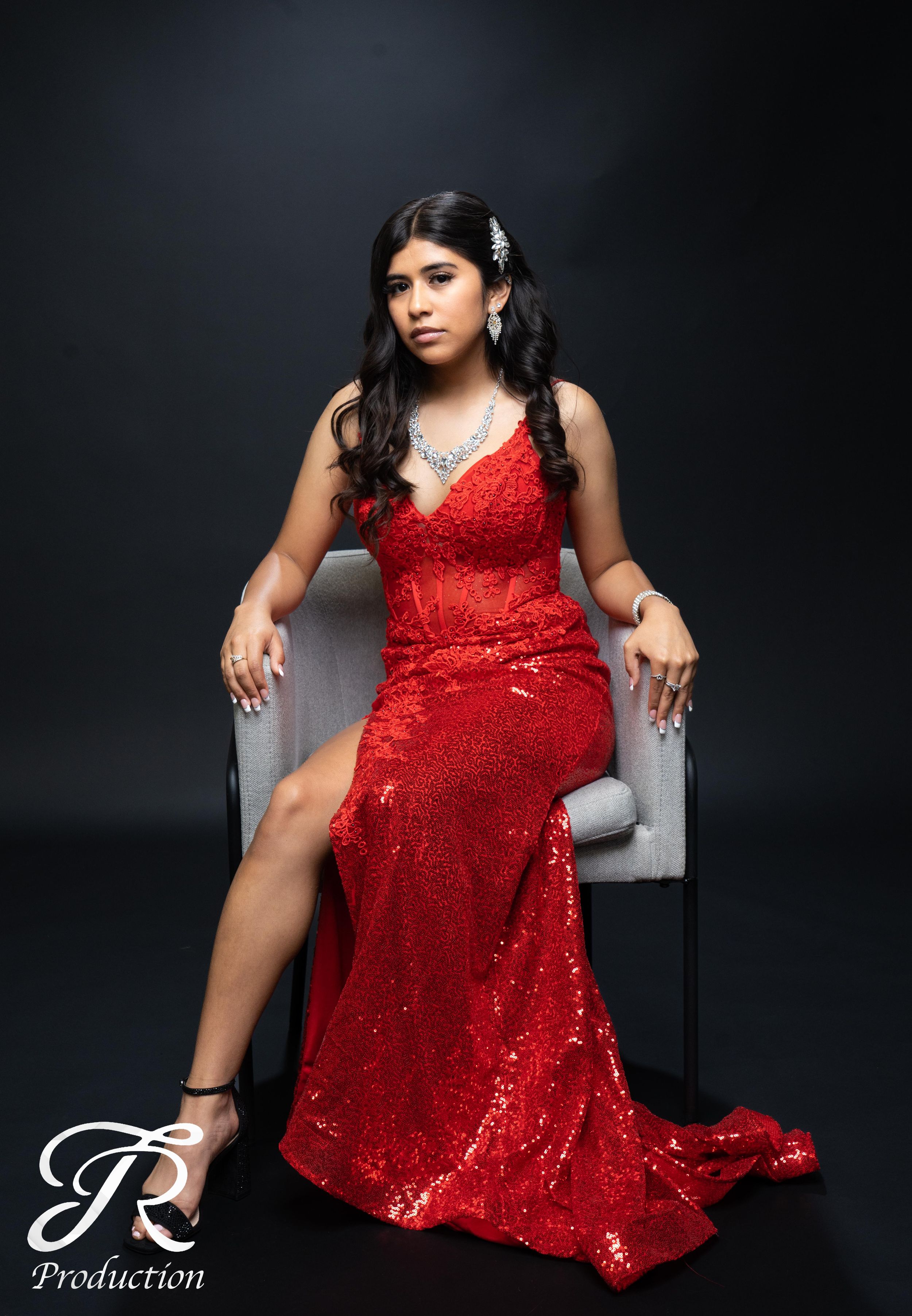 Red dress shoot, Chicago photographer, studio portraits, prom dress, prom photoshoots