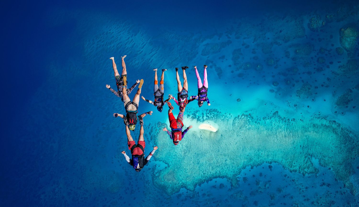 Cameron Puttee Skydiving Angle Taylor Cay Great Barrier Reef