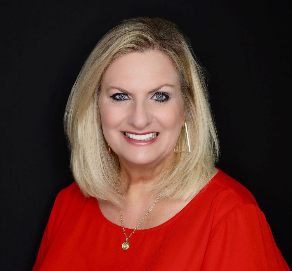 headshots and personal branding photographer in Houston