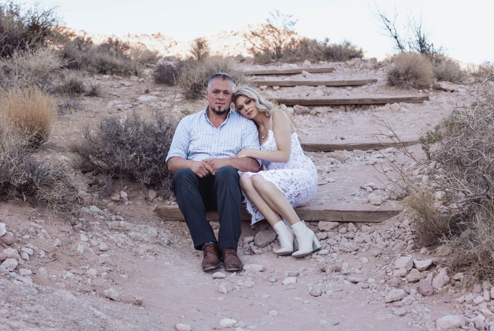 Wedding Engagement Family Maternity Senior photographer in Las Vegas, NV