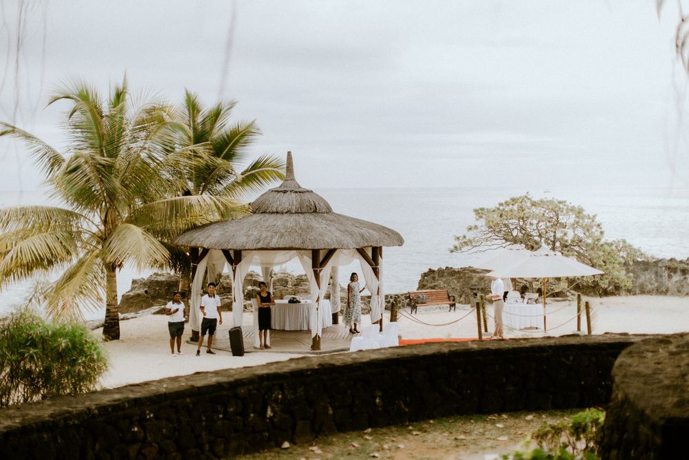 wedding-couple-photographe-mauritius-elopement-réunion-annelaure-chuppa
