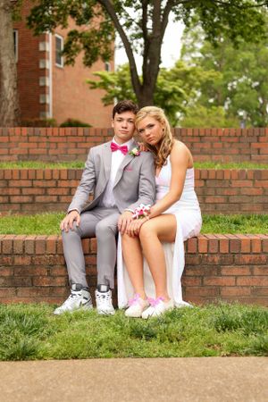 Wedding Photographer, Equine Event, Second Shooter in East Tennessee, TN, near Chattanooga, TN and North GA area. Graduate. Prom