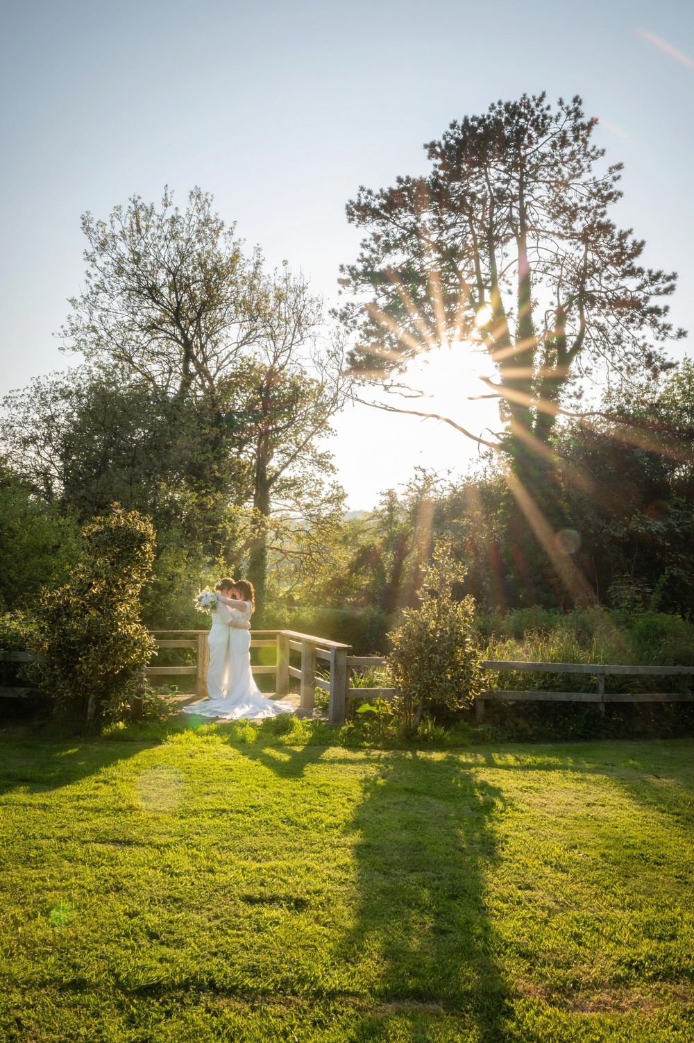 #plymouthweddingphotographer #LGBTQIA+weddingdevon #devonweddingphotographer #stelizabethshouse #LGBTQIA+wedding