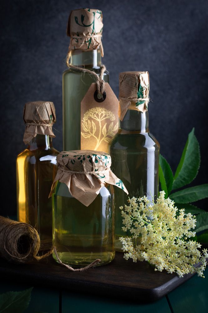 Homemade Elderflower Syrup - Photo by © Reka Csulak