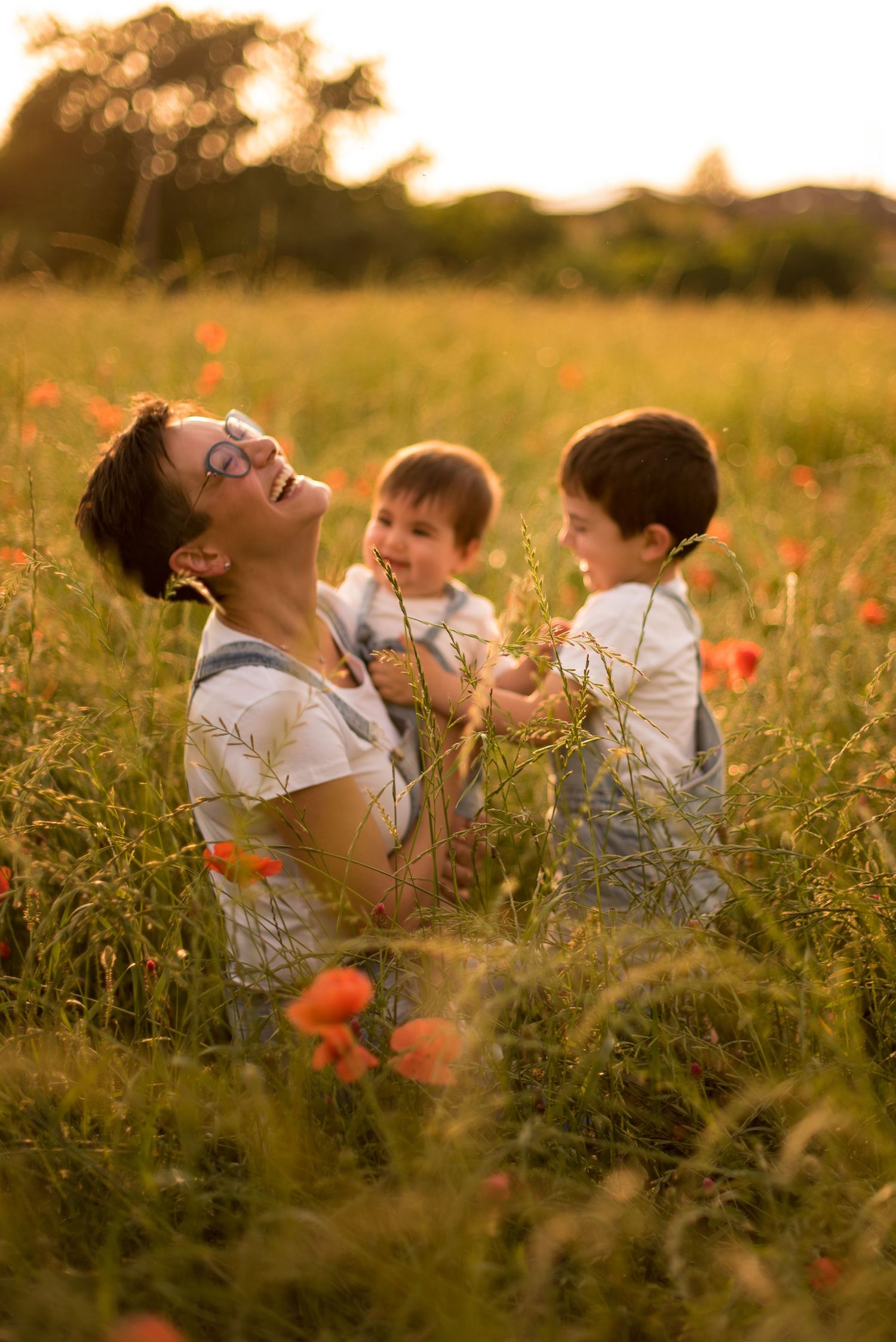 Family, servizio fotografico di famiglia, famiglia, fotografo di famiglia,family session, sunset, varese, como, ticino, tramonto, all'aperto