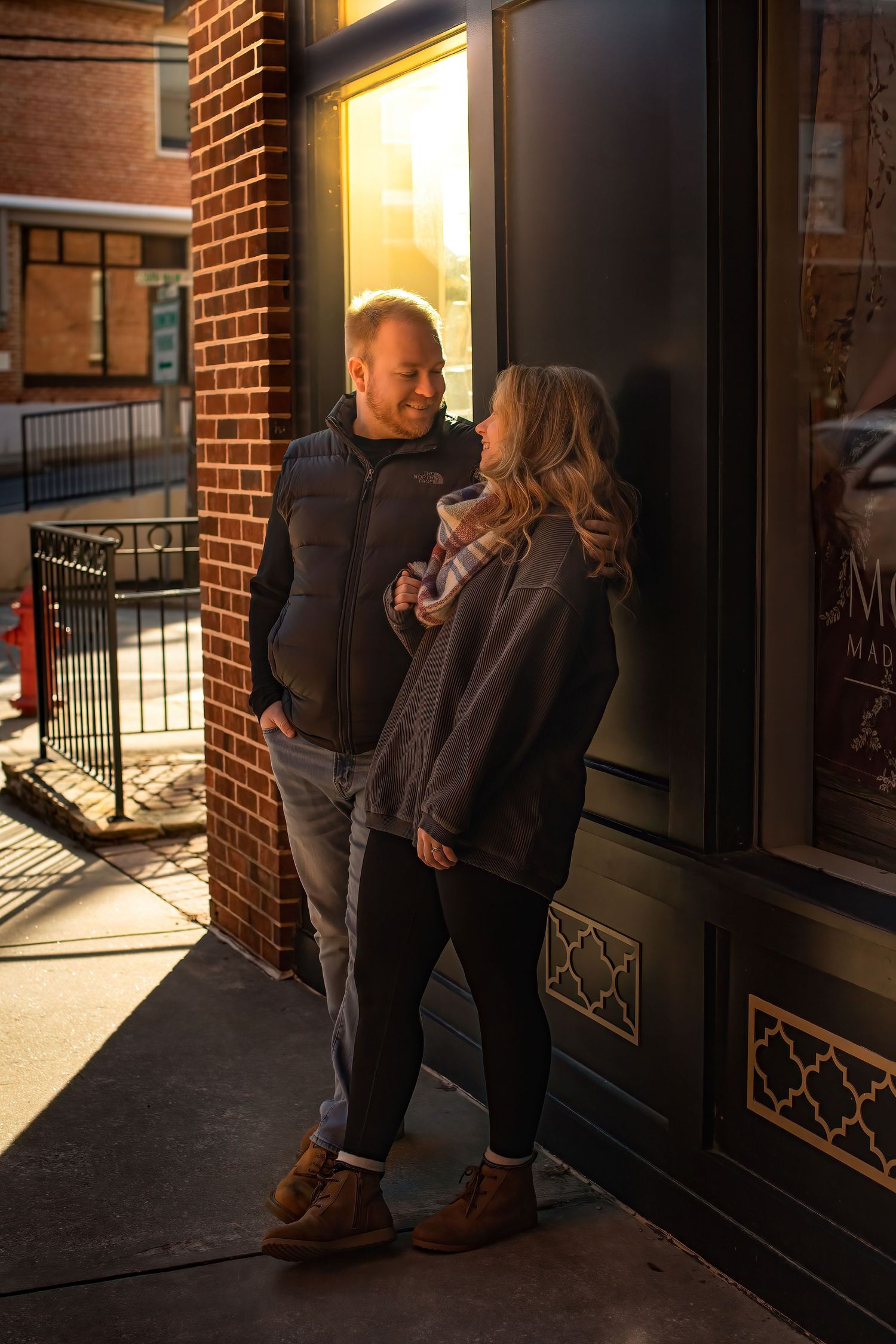 Indiana Couples Elopement Wedding Photographer - Engagement  Anniversary Photos in Fort Wayne. Northeast IN Photography