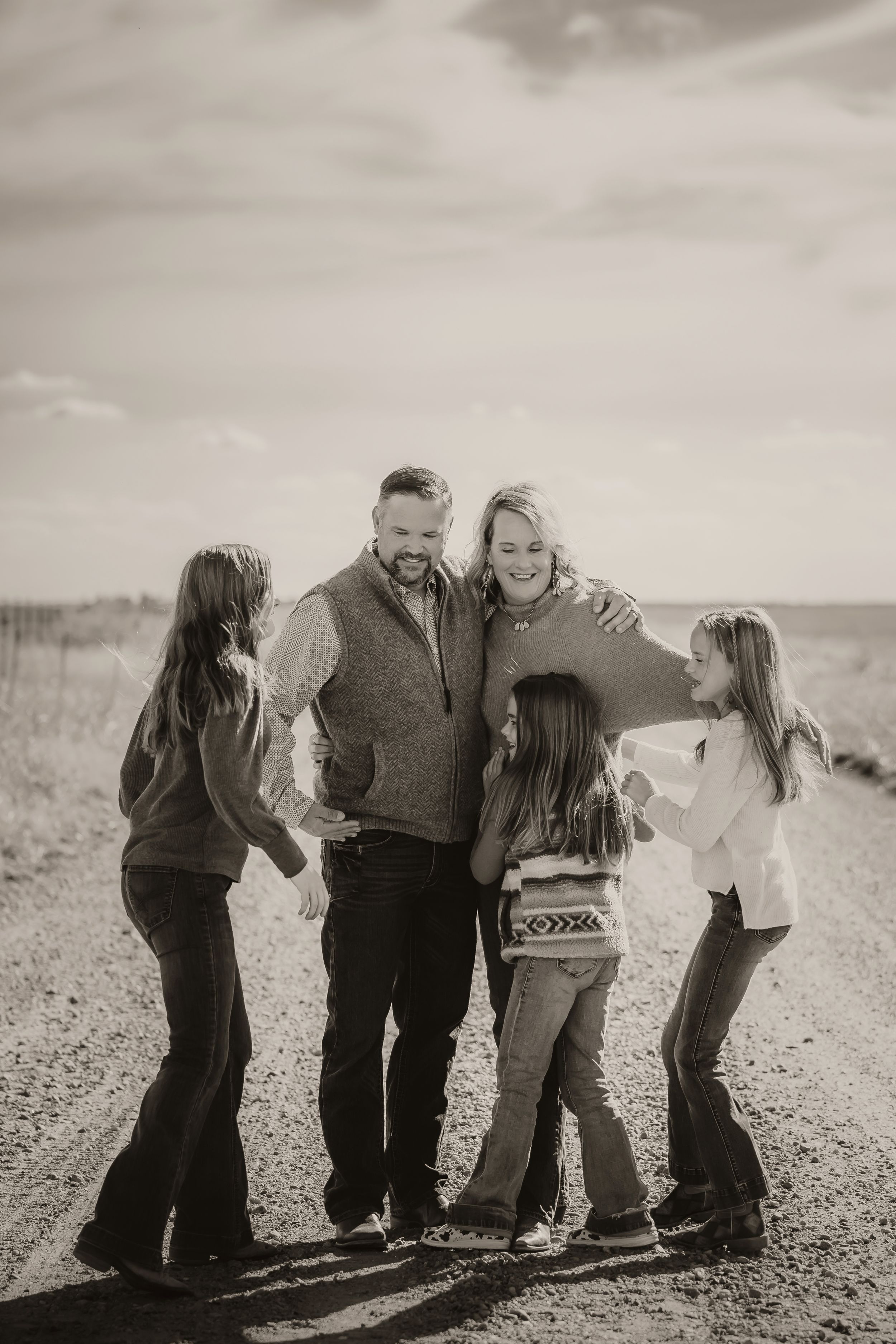 Altus Oklahoma horse family photoshoot session pet animal portrait eye, beautiful skies, open field, Lawton, Country Road OK