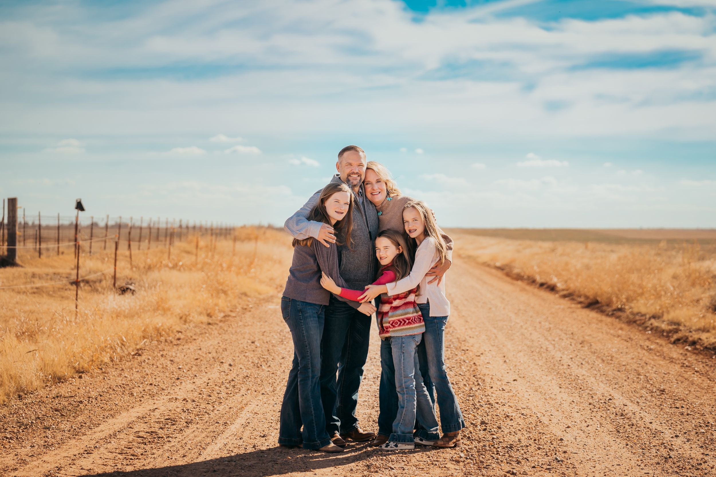 Altus Oklahoma horse family photoshoot session pet animal portrait eye, beautiful skies, open field, Lawton, Country Road OK
