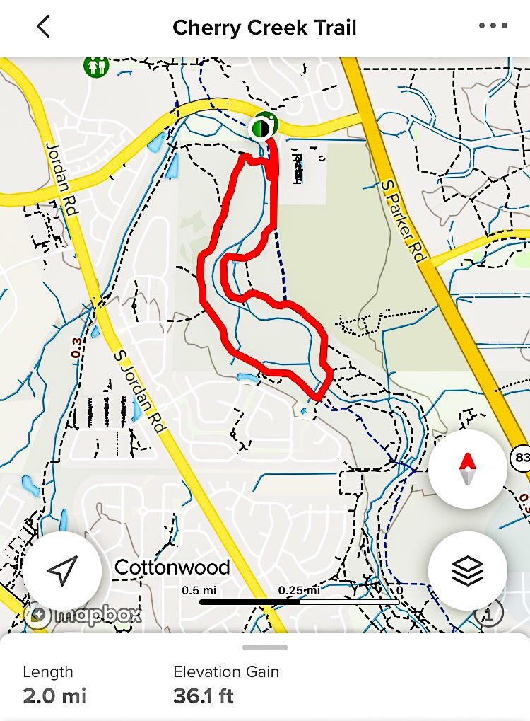 map, with thick yellow lines, black dotted line, blue dotted lines, red line in the middle depicting a trail
