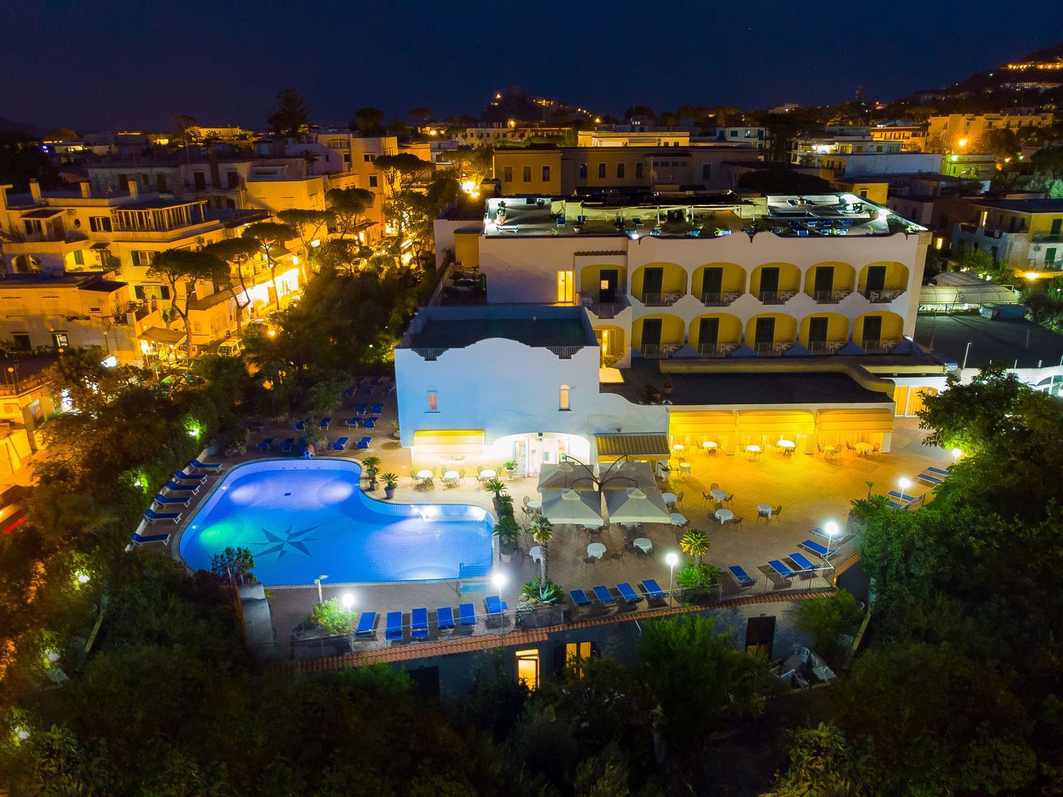 Fotografo Luigi Irace | Hotel Felix Ischia, Ripresa aerea con drone in notturna