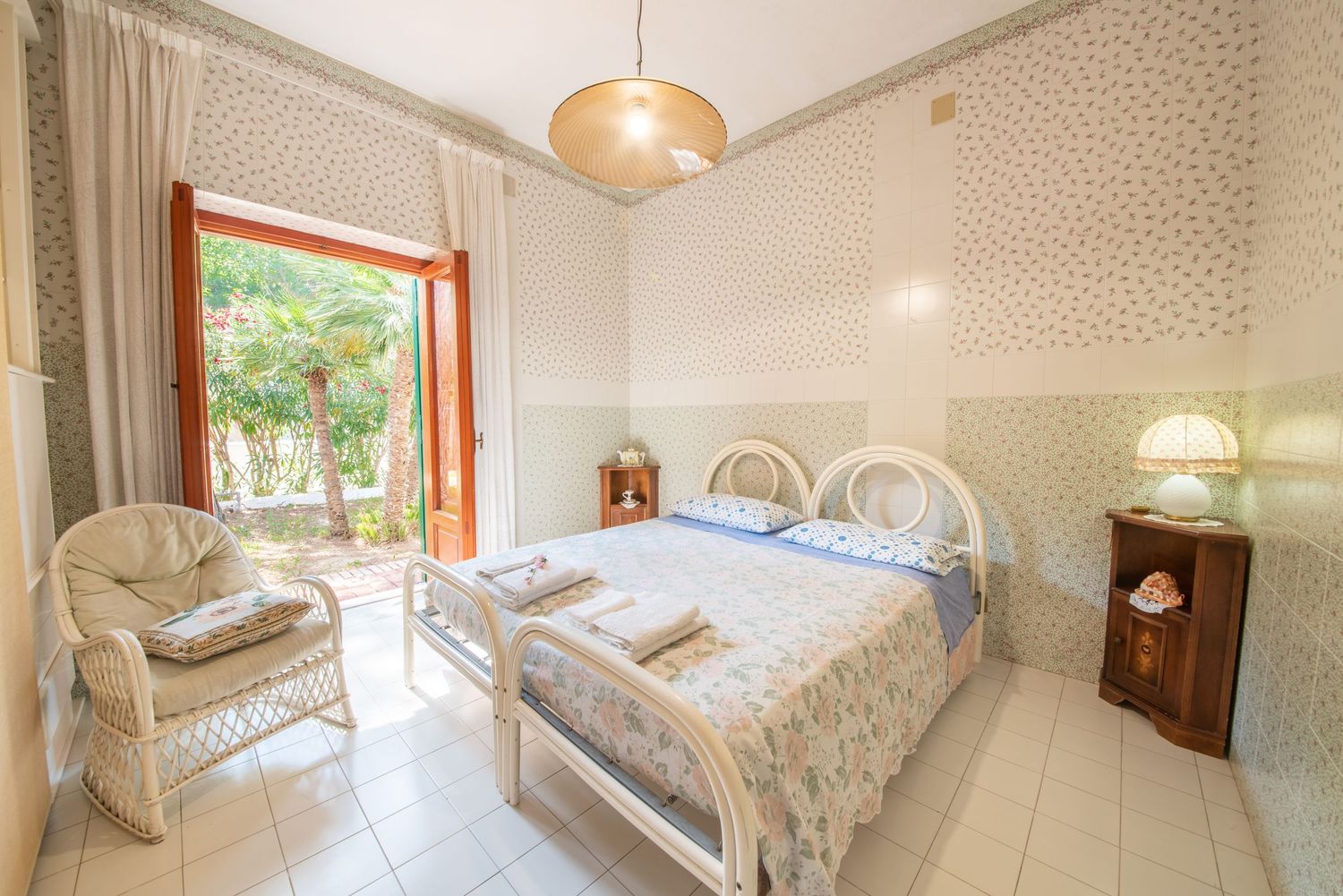 Fotografo Luigi Irace | Villa La Gardenia B&B, Forio d'Ischia, camera da letto