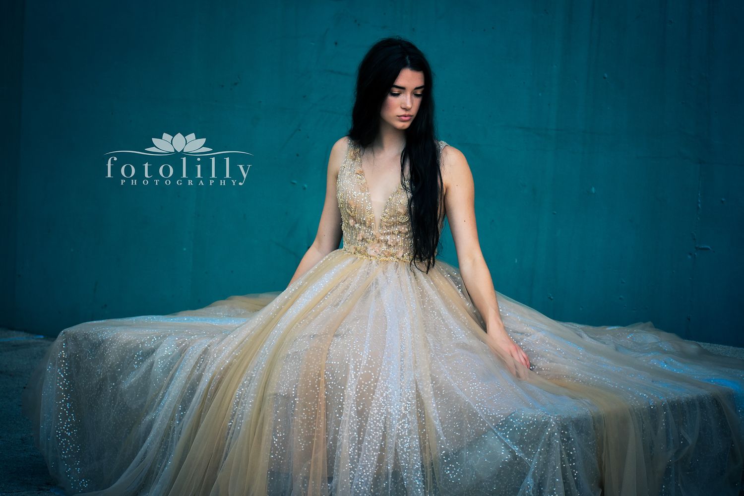 fortworth-dallas-quinceañera-photography-quince-dress-fotolillyphotography