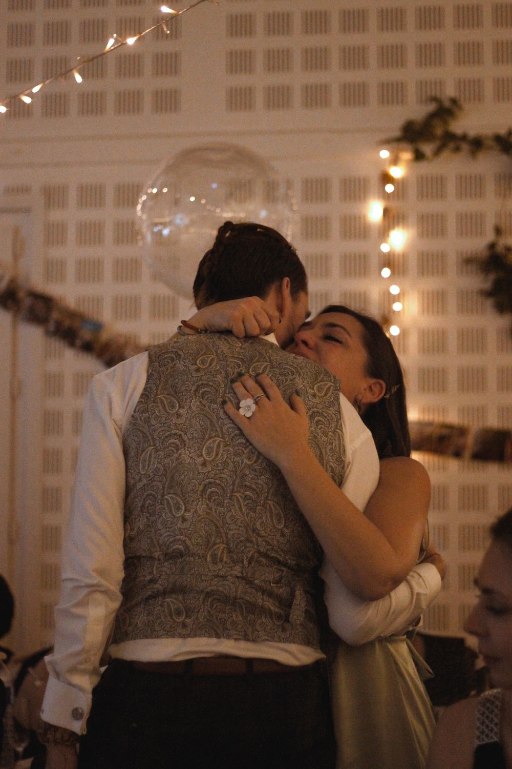 Photographie d'un mariage par Chaemi Studio, photographe à Montpellier. Mariage à thème hivernal et celtique.