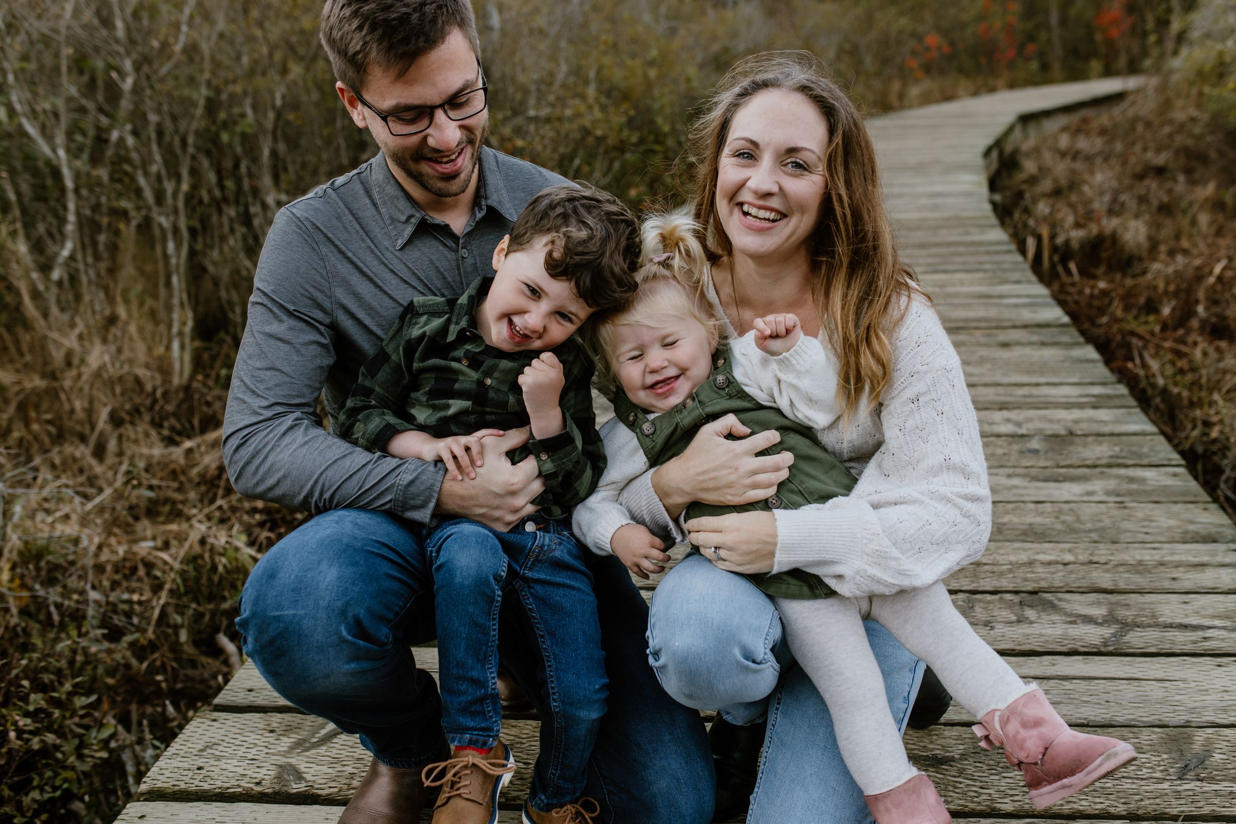 Family Fall Mini Session at Frog Pond Park, Halifax, Nova Scotia - Charlotte Buckle Photography