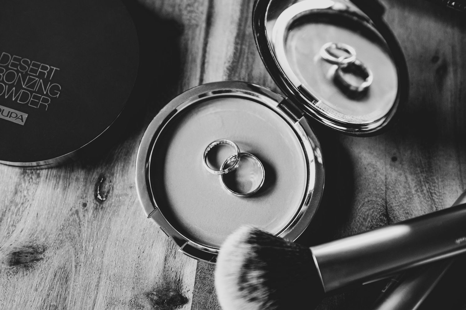 Make up!