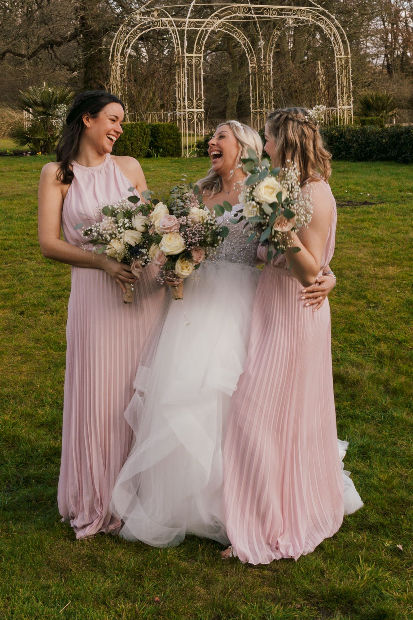 Hampshire's most sought-after award-winning wedding photographer delivering stunning images.