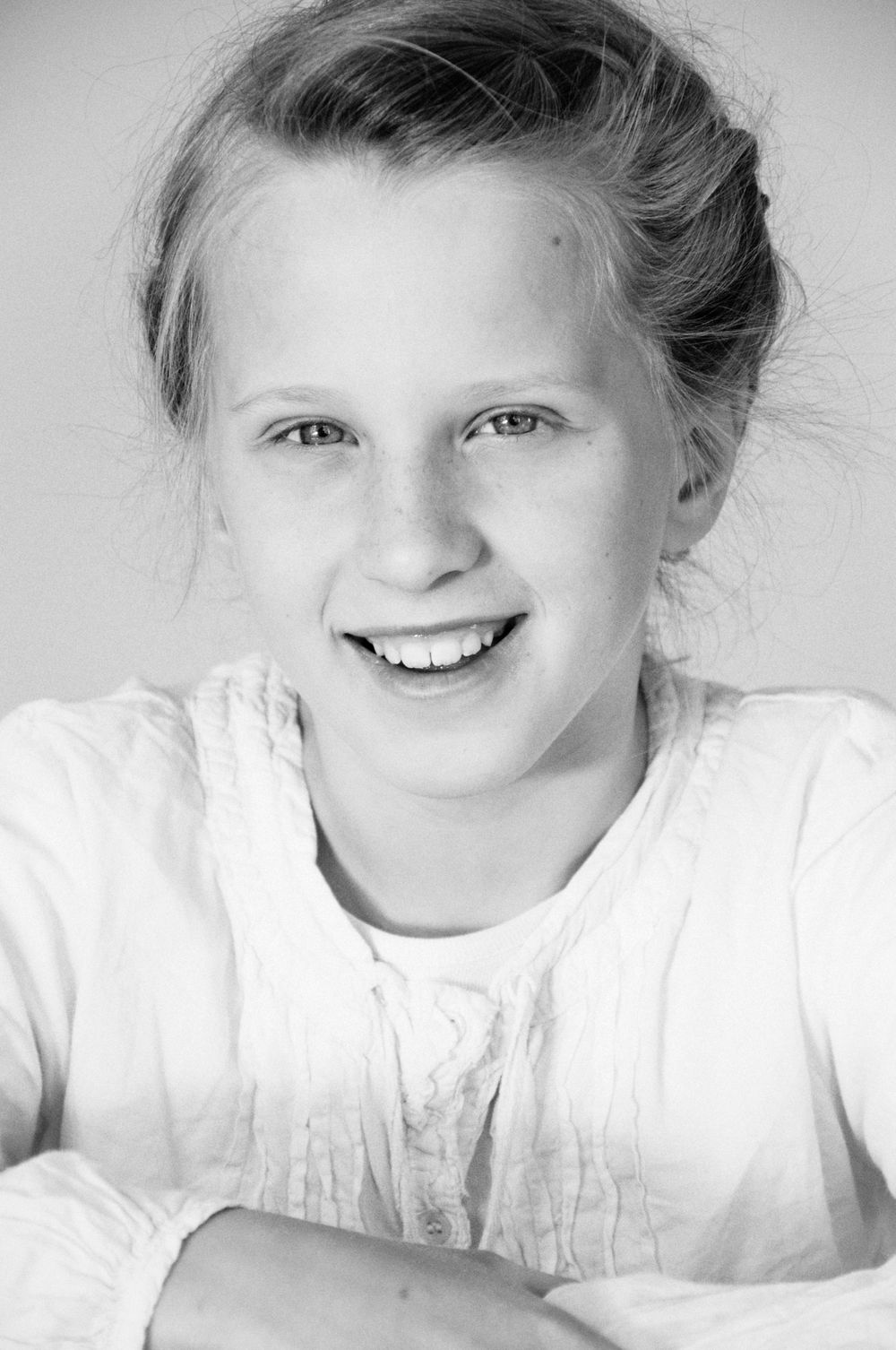 Kinderportraits mit natürlichem Licht – zarte, emotionale Fotografie von Andrea Fotografie, Frankfurt | klickundgluecksfotos.de