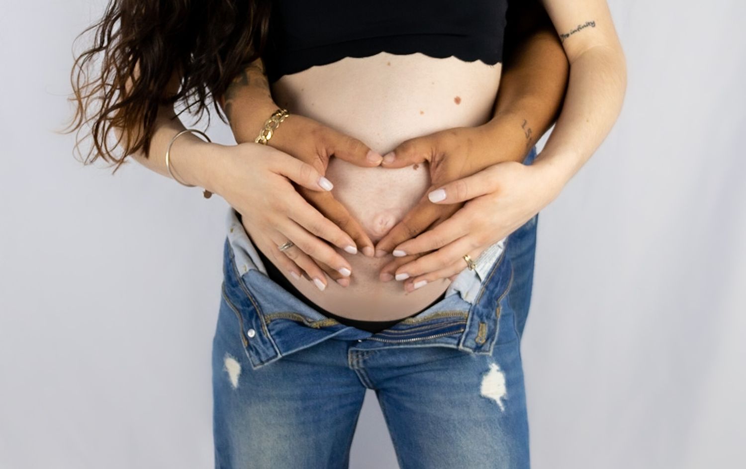COUPLE MATERNITY