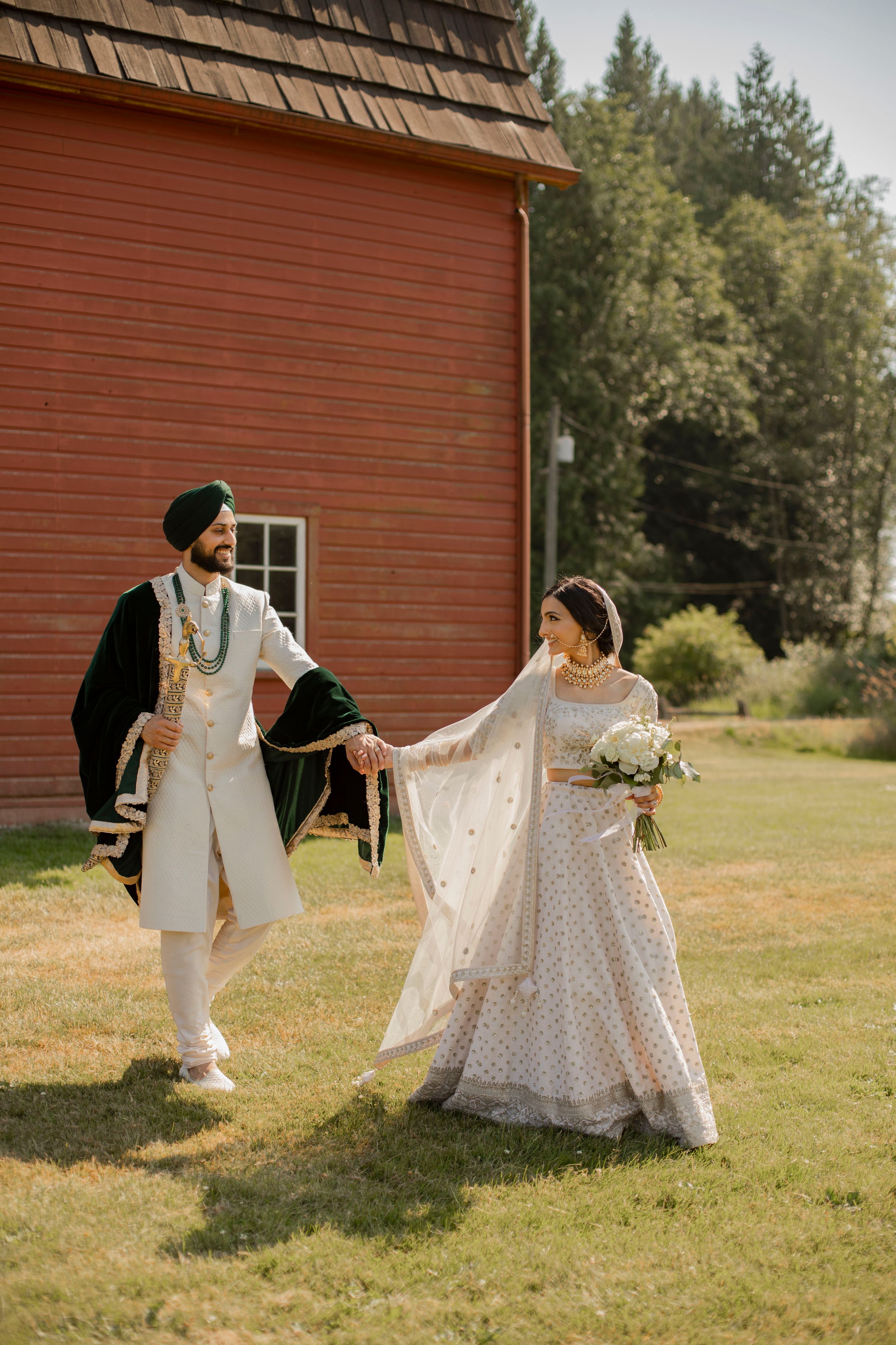 sikh Punjabi wedding with bride and groom in Vancouver