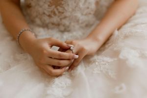 afghan ring wedding with bride and groom in Vancouver