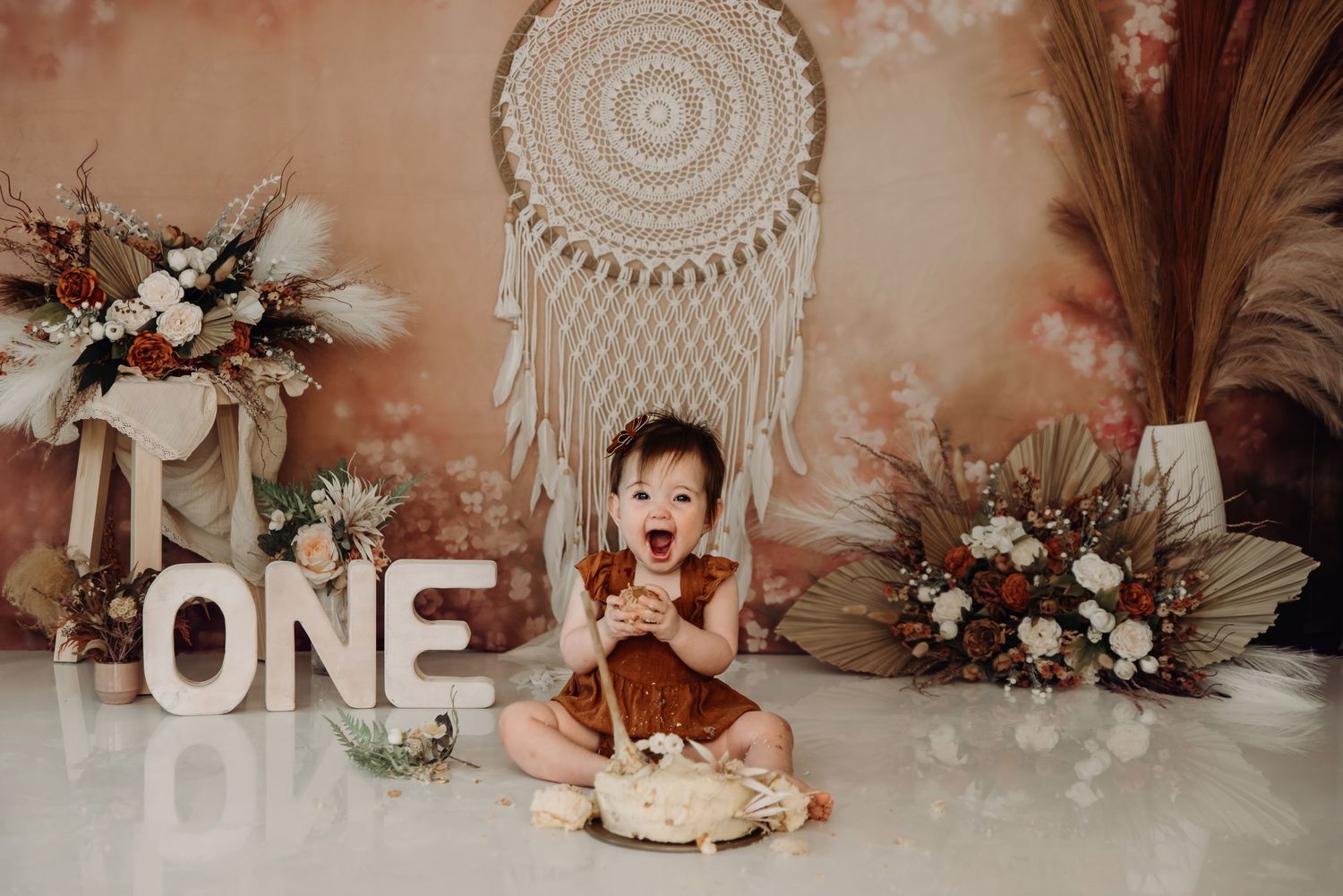 boho cakesmash bop cakesmash photographer