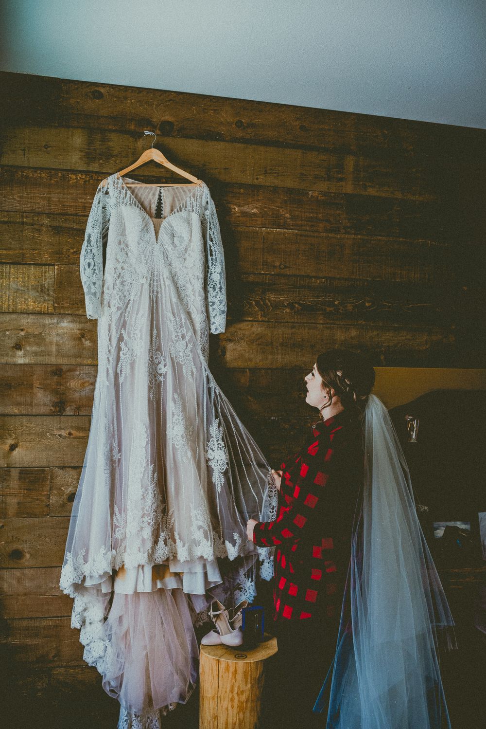 Canmore Wedding Elopement Photography Winter Mountain Photographer