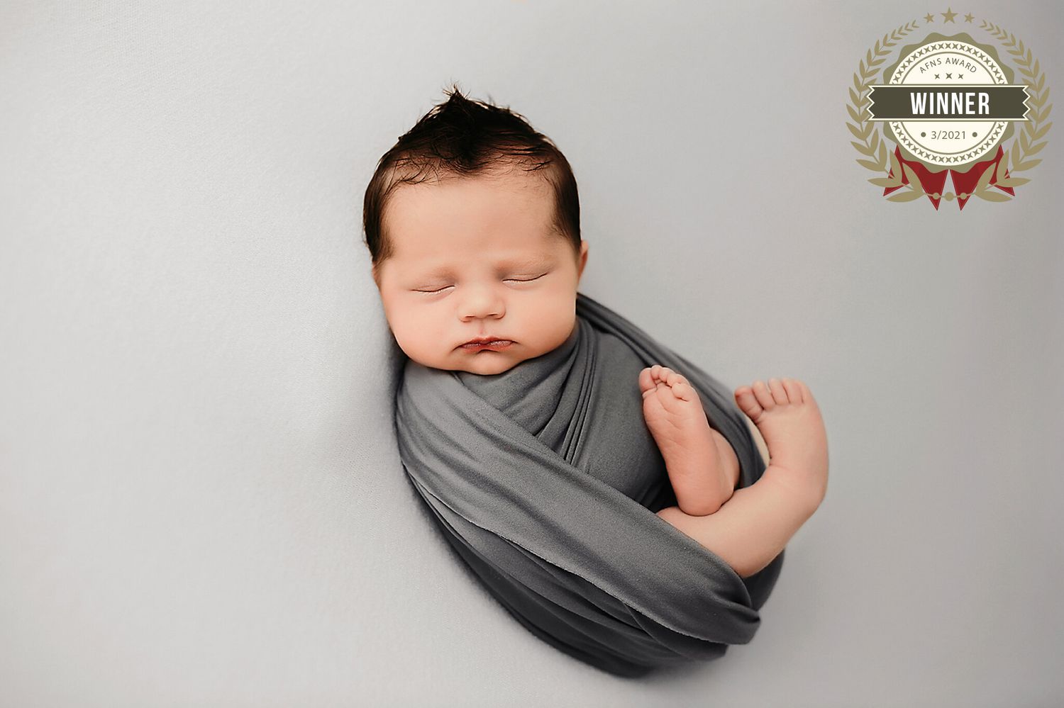 Logan Ohio Newborn photographer