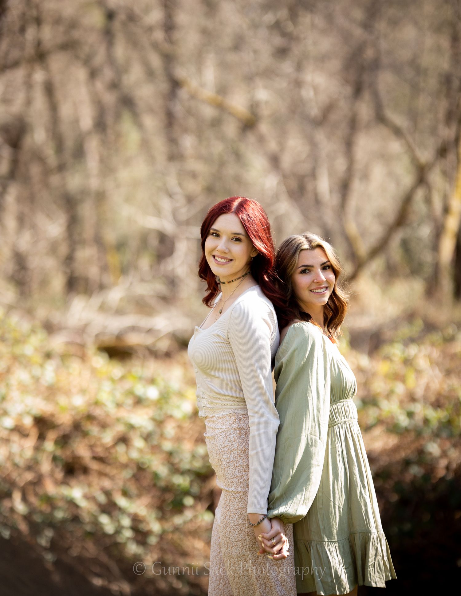 cousins, gunnii sack photography, best friends, class of 2022, amador county, volcano ca, argonaut high school,