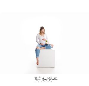 maternity photography quinte west