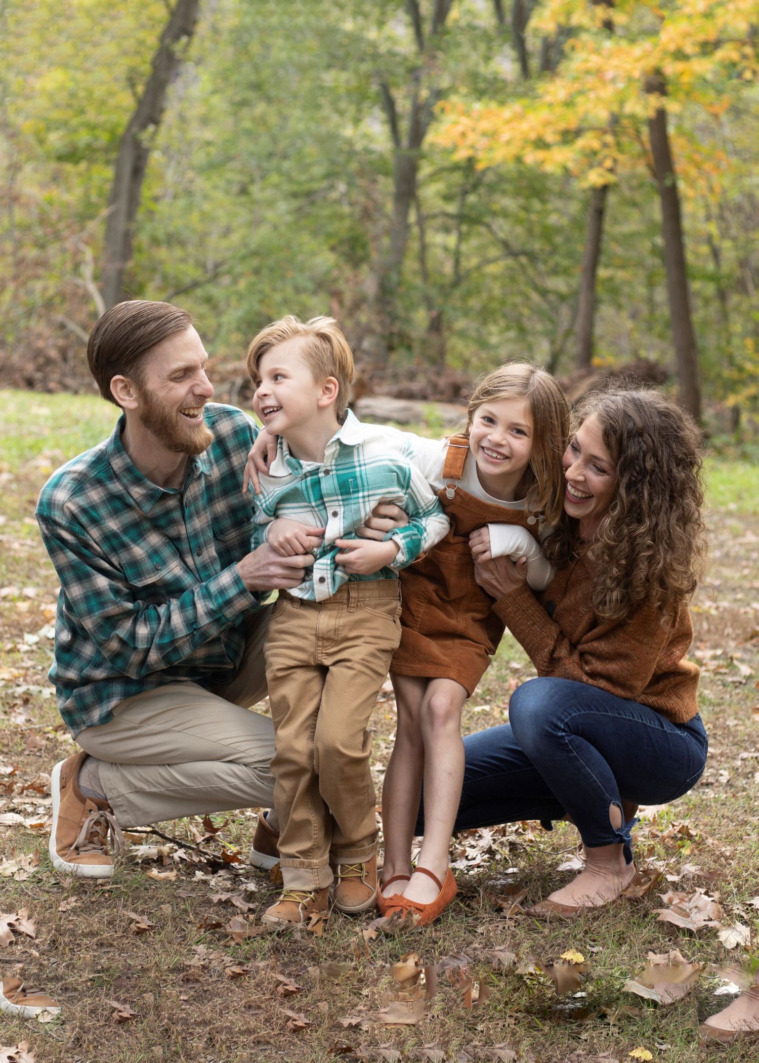 Family, Children, Newborn, High School Senior Photography.   Senior Photos, Headshots. In studio photography, natural li